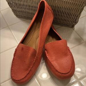 Born Women's Vibrant Orange Loafers